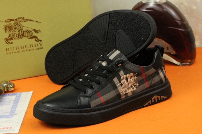 Burberry Sneakers